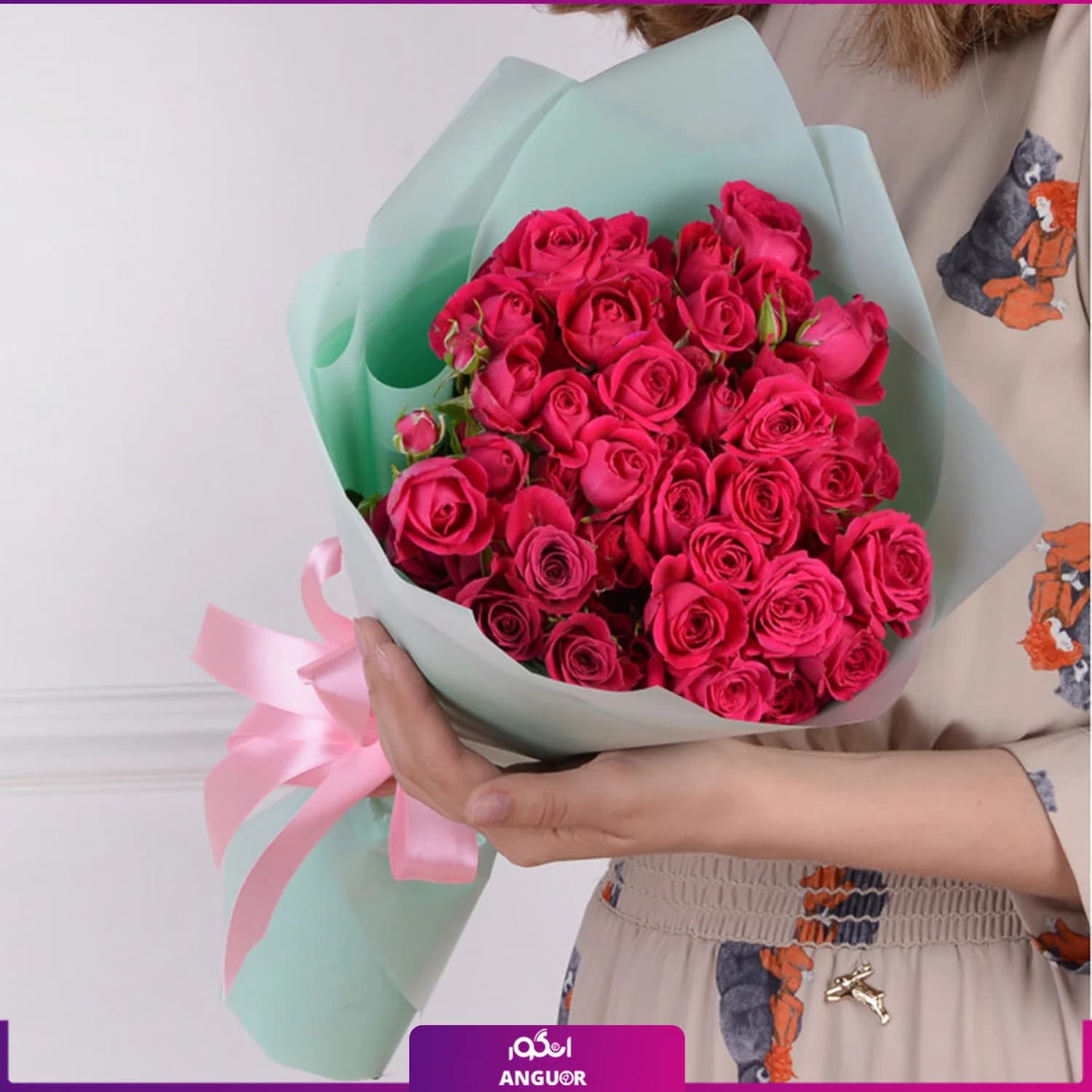 دسته گل ترکیبی رز و رز مینیاتوری صورتی — تصویر ۳