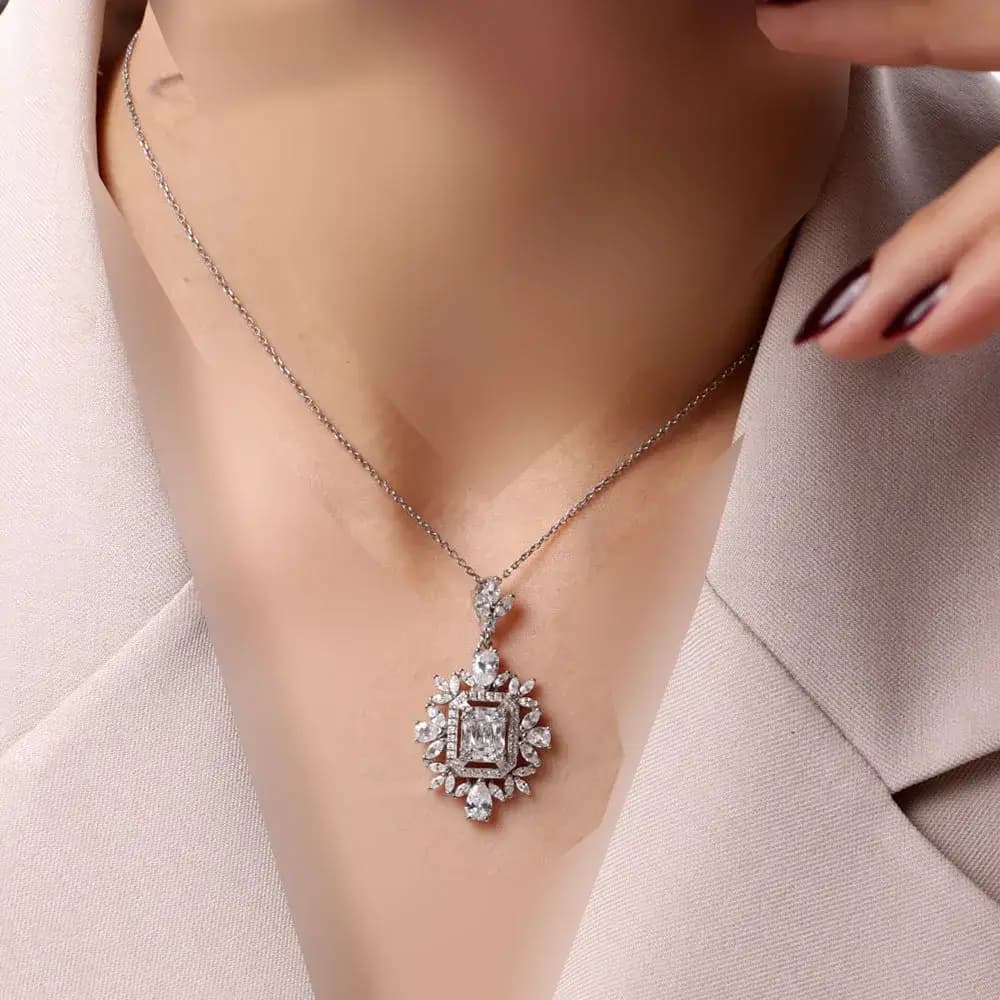 گردنبند نقره زنانه جی تی ای طرح جی نایس (بدون زنجیر) کد sv-187