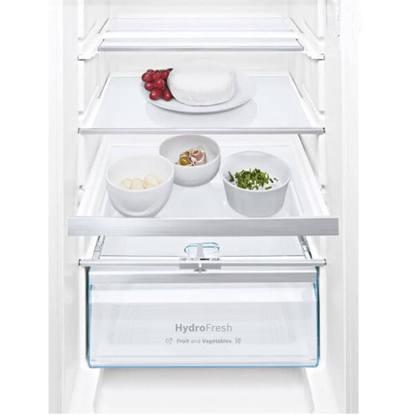 یخچال فریزر توکار BOSCH KIS87AF30N — تصویر ۴