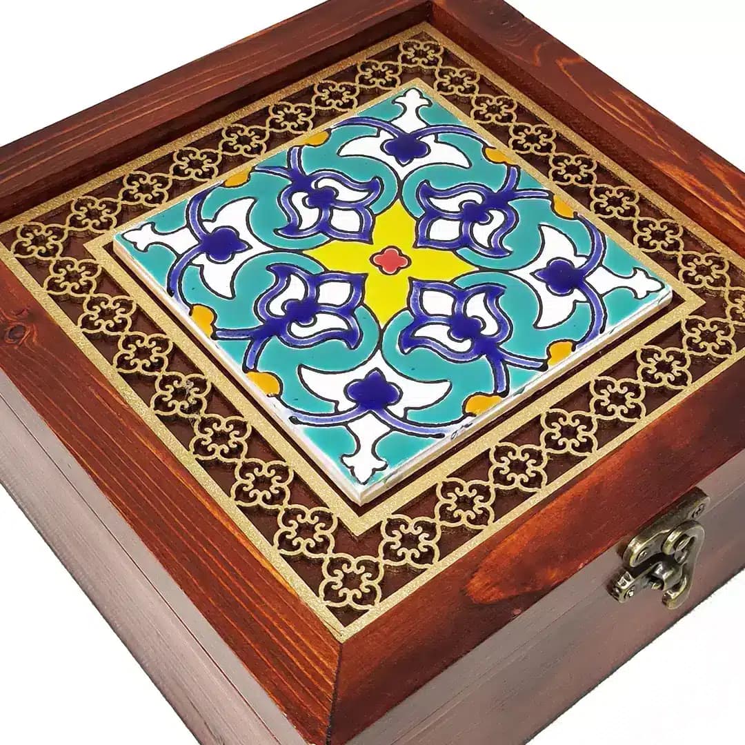 جعبه چوبی کاشی سنتی مدل دردشت 20*20 — تصویر ۳