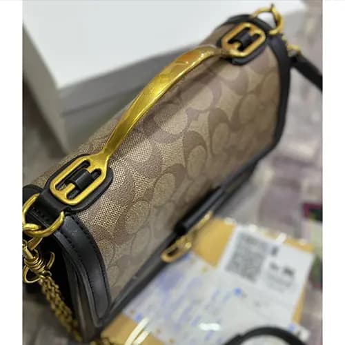 کیف چرم زنانه برند کوچ Coach کد 4 — تصویر ۶