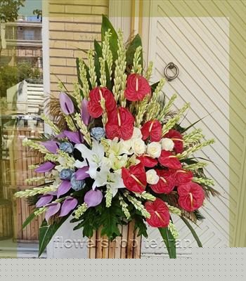 اگر دنبال گزینهای باوقار هستی، تاج گل ترحیم فوری انتخاب مناسبی است — تصویر ۲