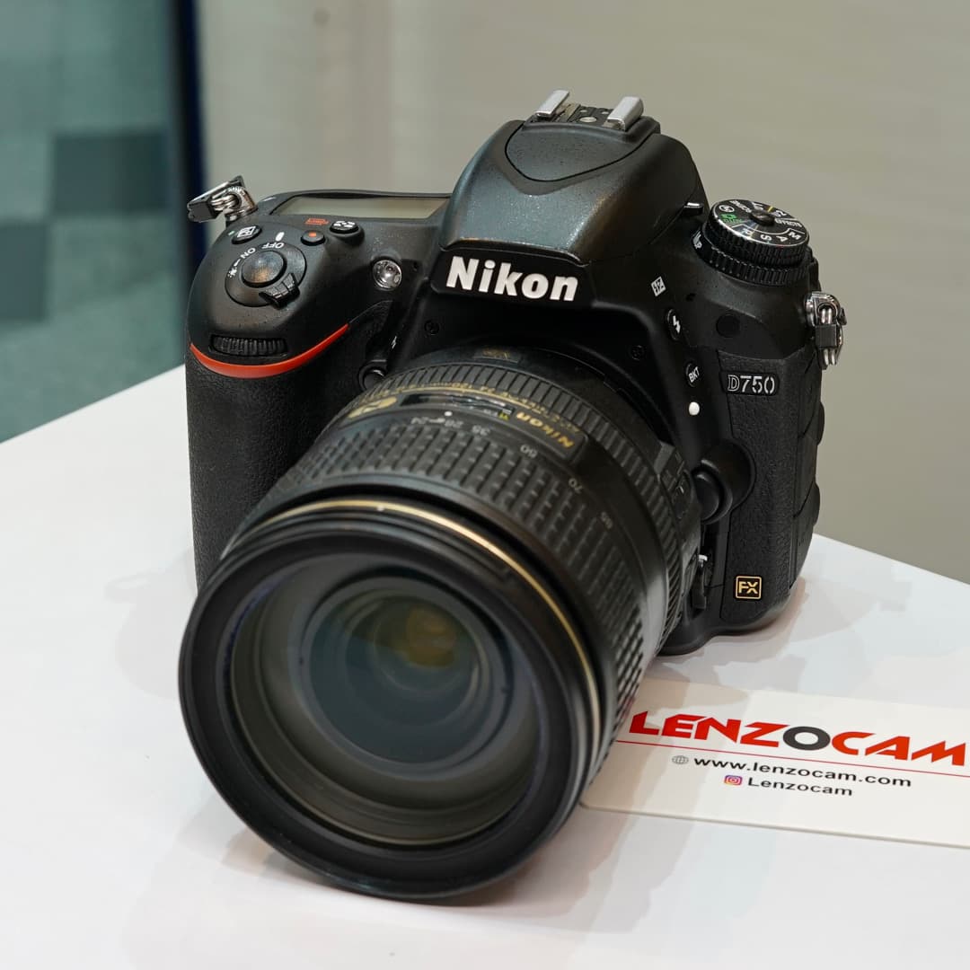 دوربین دست دوم نیکون مدل Nikon D750 24-120 f4G — تصویر ۳