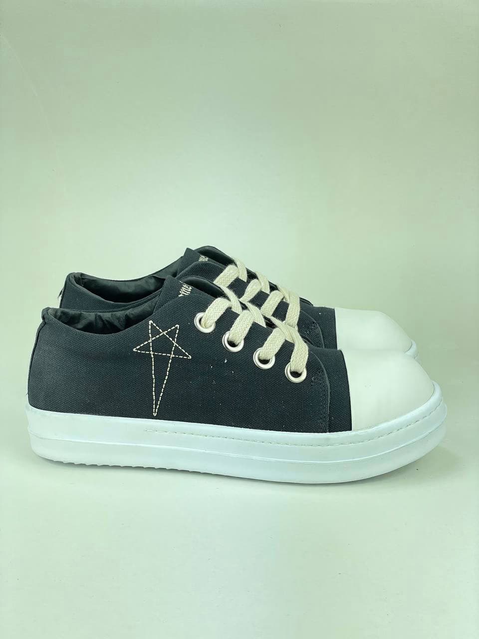 ونس ریک اونز RICK OWENS کد 3802 پارچه جودون مشکی گلدوزی ستاره