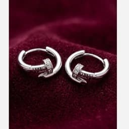 گوشواره نقره حلقه ای زنانه محکم مناسب هدیه — تصویر ۳