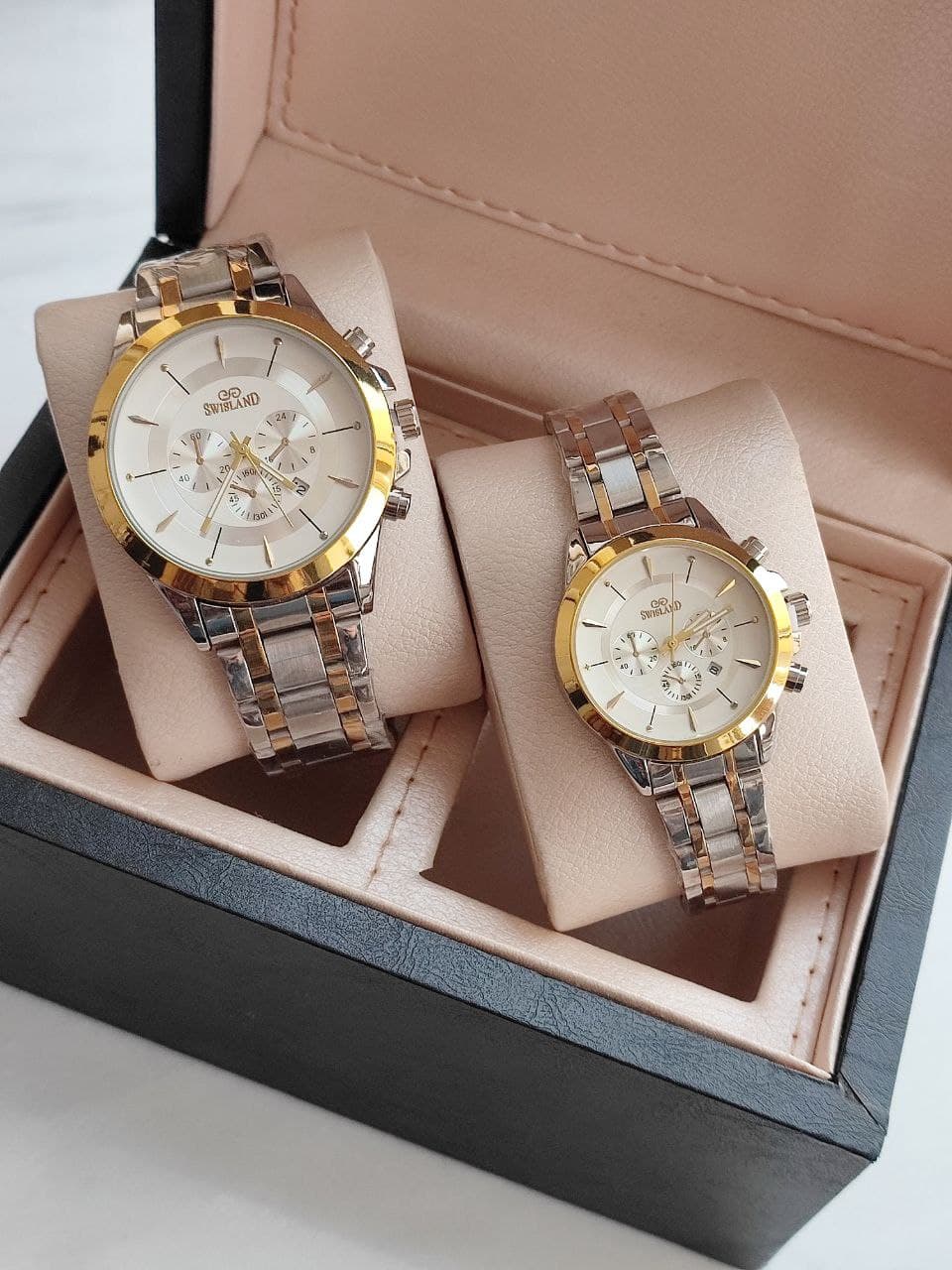 ست ساعت زنانه و مردانه مارک سویسلند تقویم دار تک موتوره کیفیت عالی رنگ ثابت کد 2117518