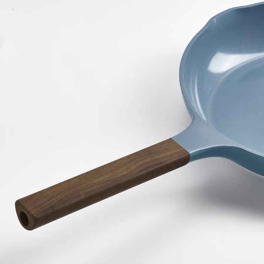 ماهیتابه با روکش نچسب/چوبی خاکستری تیره-آبی سایز ۲۴ ایکیا مدل KLIPPFISK — تصویر ۶