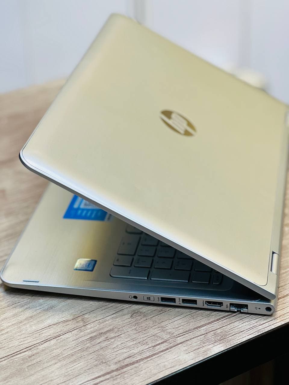 لپ تاپ HP Envy 15 M6 i5(6200U) 8GB-256SSD-Intel HD X360 Touch — تصویر ۱۰