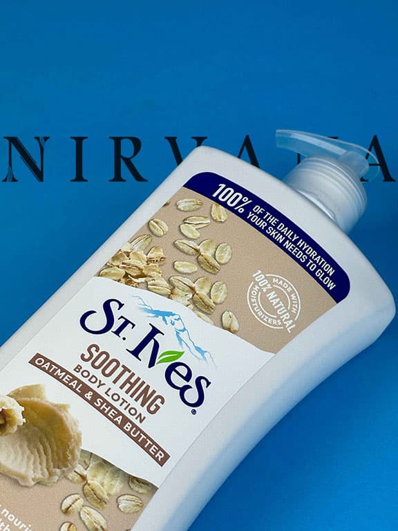 لوسیون بدن حاوی عصاره جو دوسر و شی باتر اس تی ایوز St. Ives — تصویر ۴