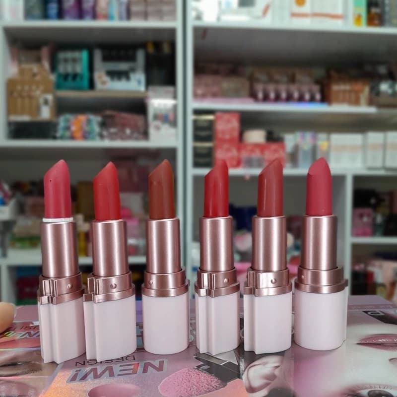 رژ لب برند Mirror Kiss در ۶ رنگ براق و هیدراته کد 5271 — تصویر ۳