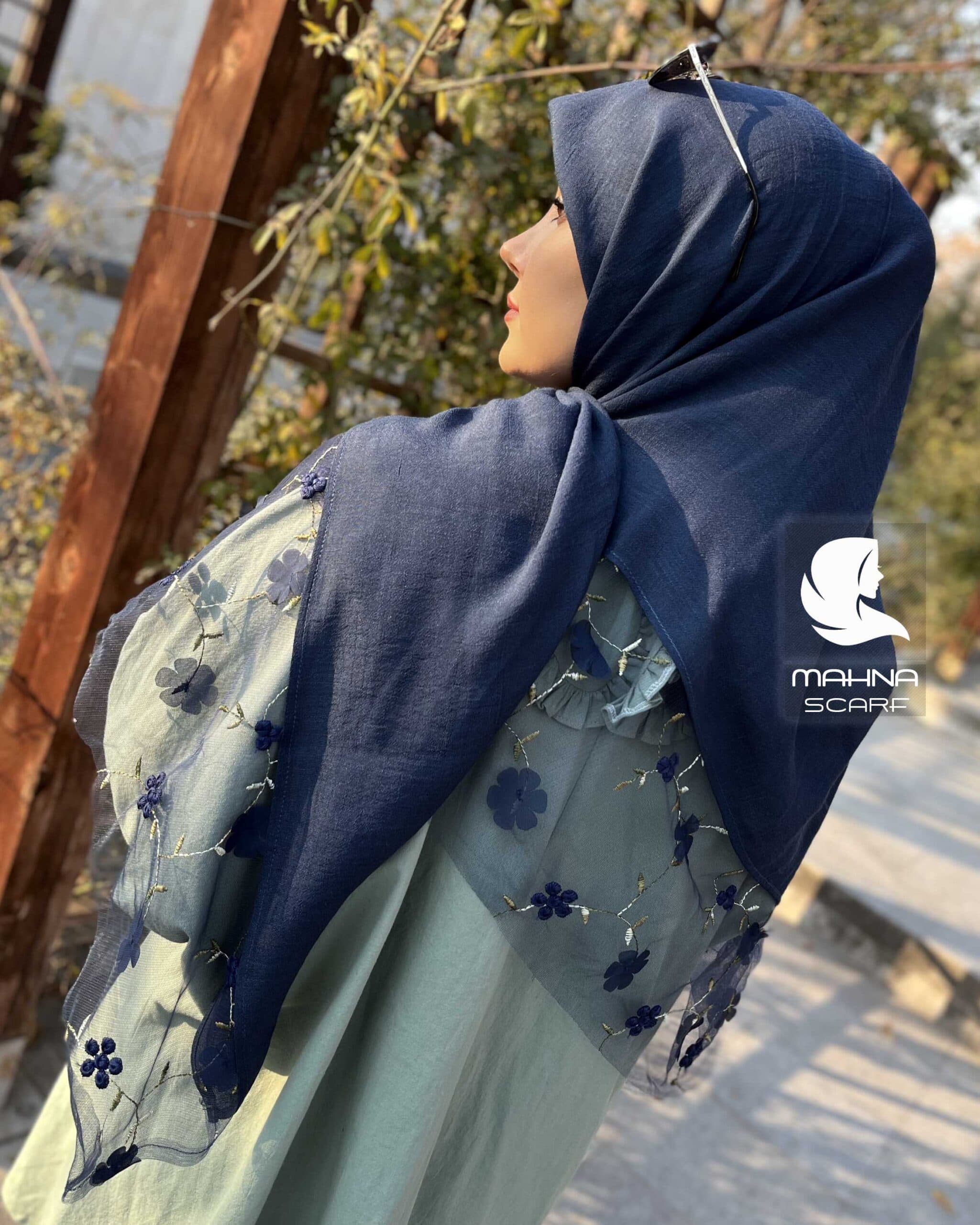 روسری تور گلدوزی سورمه ای — تصویر ۵