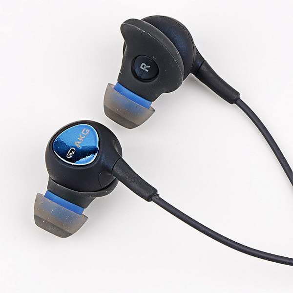 هندزفری باسیم Samsung ANC Earphones AKG — تصویر ۶