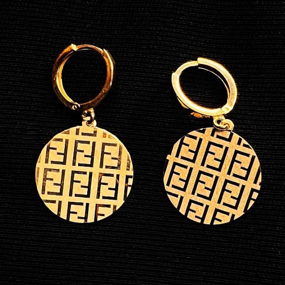 نیم ست طلا 18 عیار زنانه سوزیانا مدل فندی کد 6 — تصویر ۷