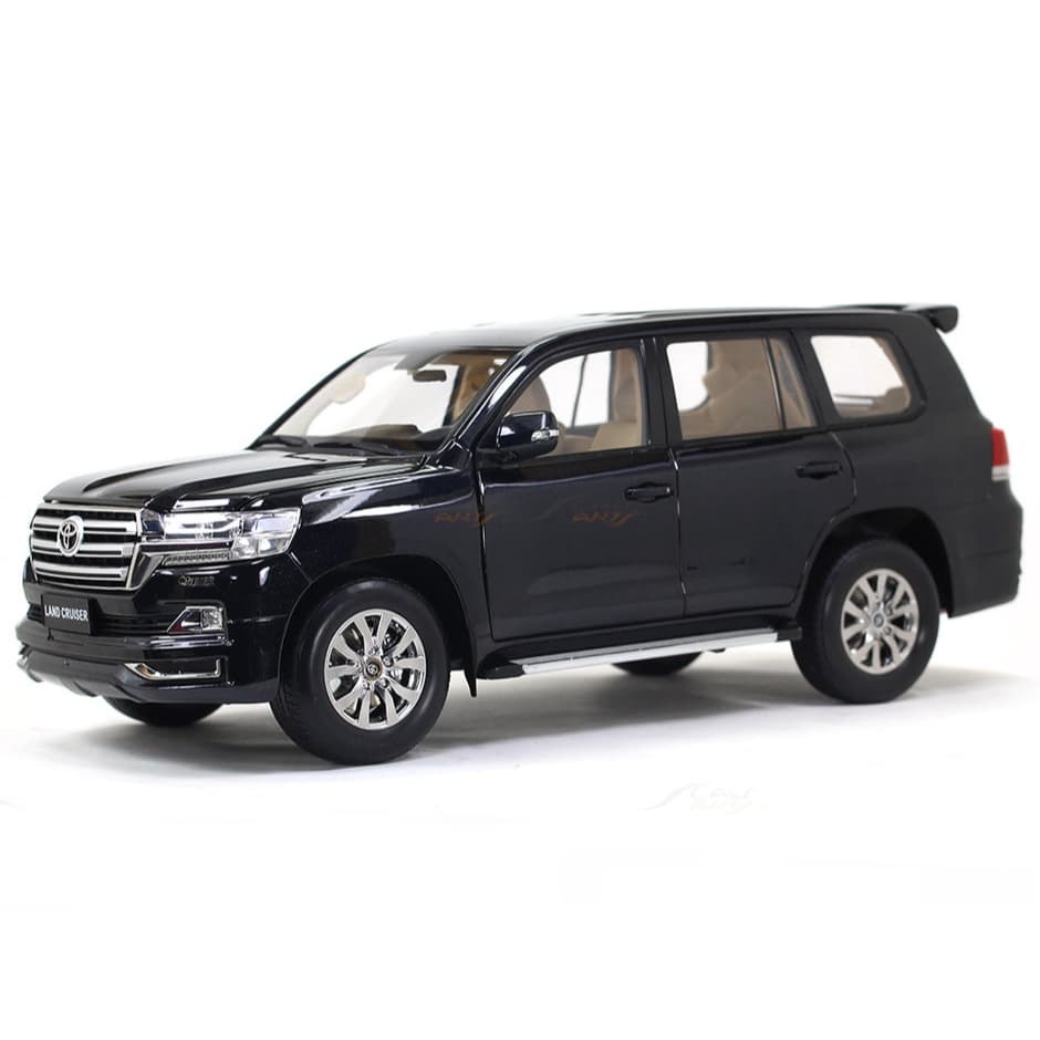 ماکت ماشین لندکروز (Toyota Land Cruiser LC200) برند Kengfai — تصویر ۱۰