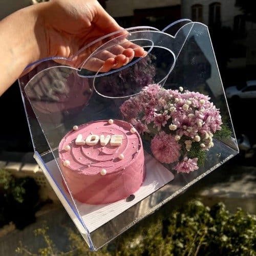 کادو تولد با گل تولد و کیک برای همکار