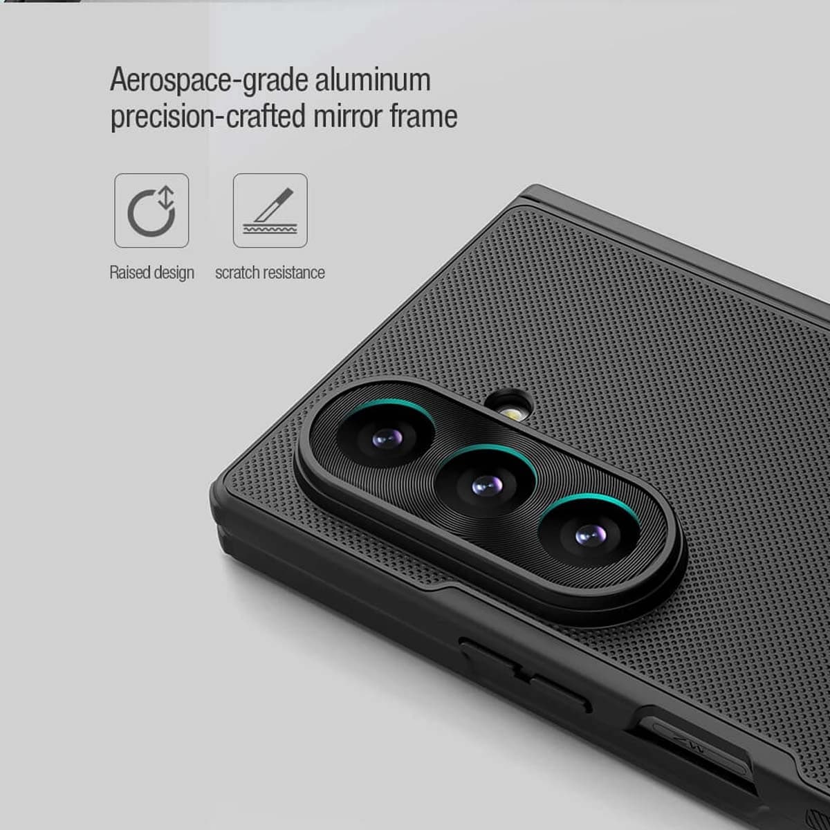 قاب ضدضربه مگنتی Galaxy Z Fold 8 Ultra مارک نیلکین مدل Super Frosted Shield Fold — تصویر ۴