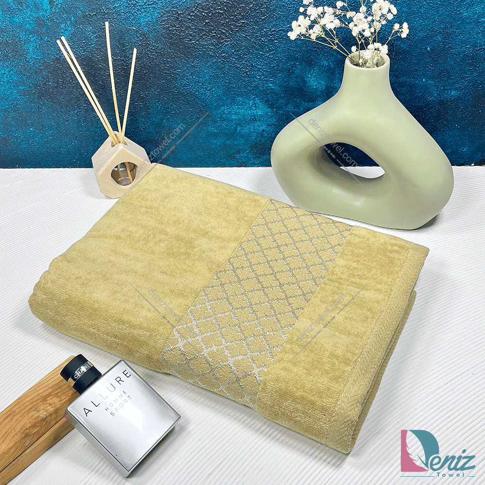 حوله استخری طرح ریچموند رنگ زیتونی روشن