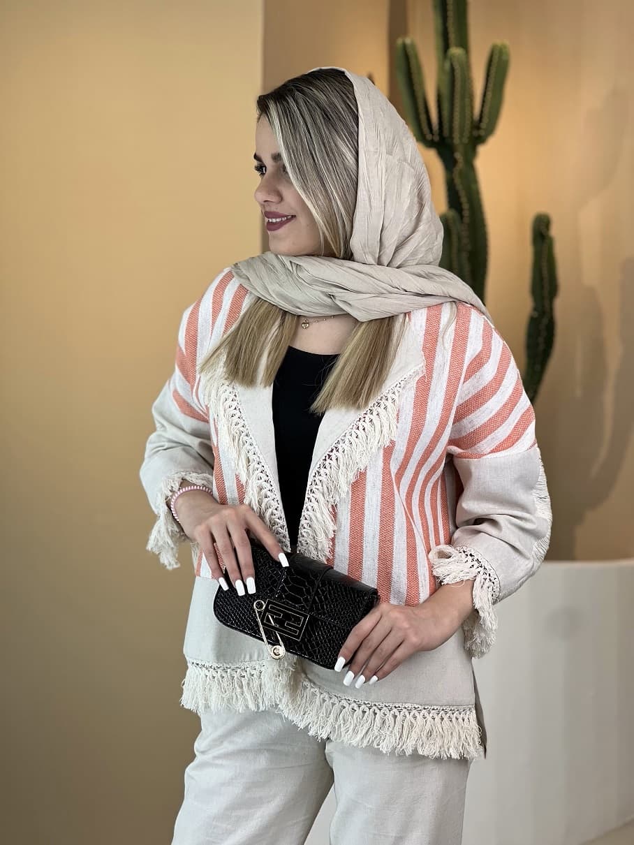 مانتوکتی یقه ریش — تصویر ۶