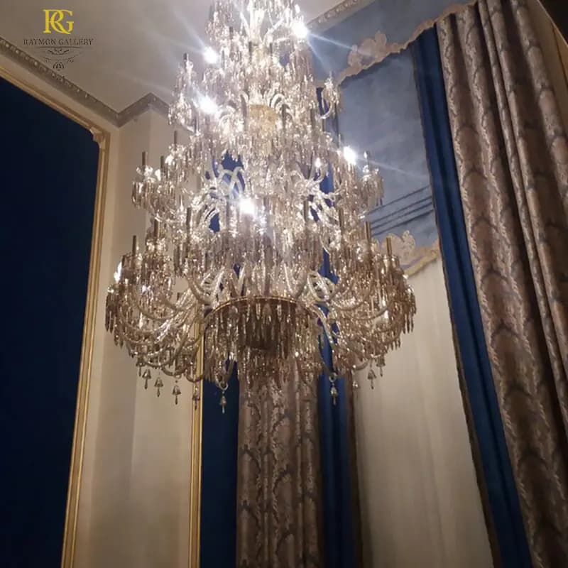 لوستر وید باکارات طلایی سلطنتی (84 شاخه)