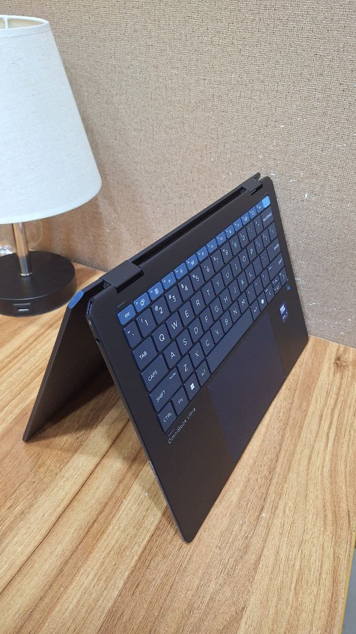 لپ تاپ HP Omenibook Ultra Flip 14 U7(256V) 16GB-1TBSSD-Intel vs NPU X360 — تصویر ۵