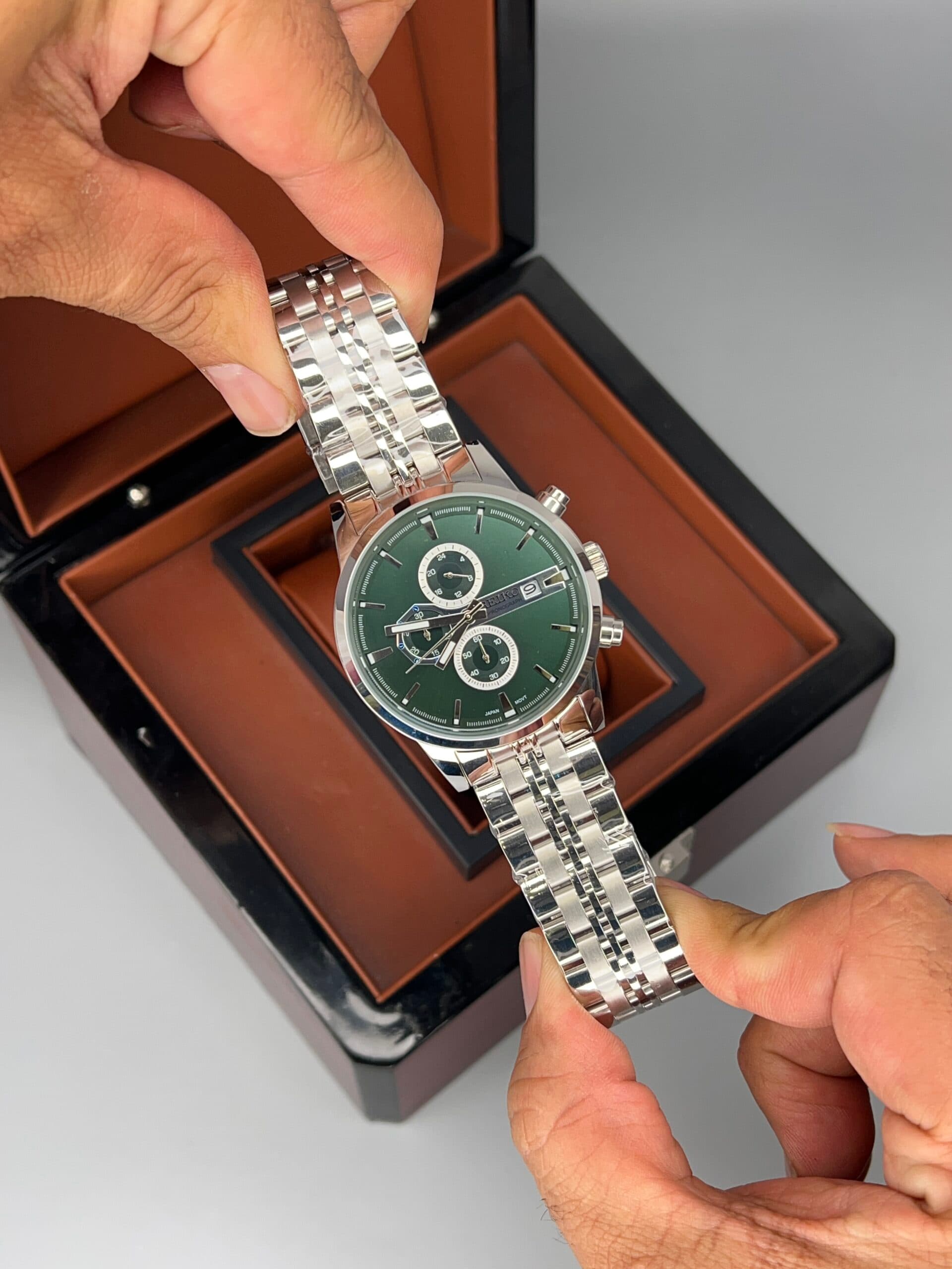 ساعت ست سیکو استیل صفحه سبز Seiko 5938 — تصویر ۹
