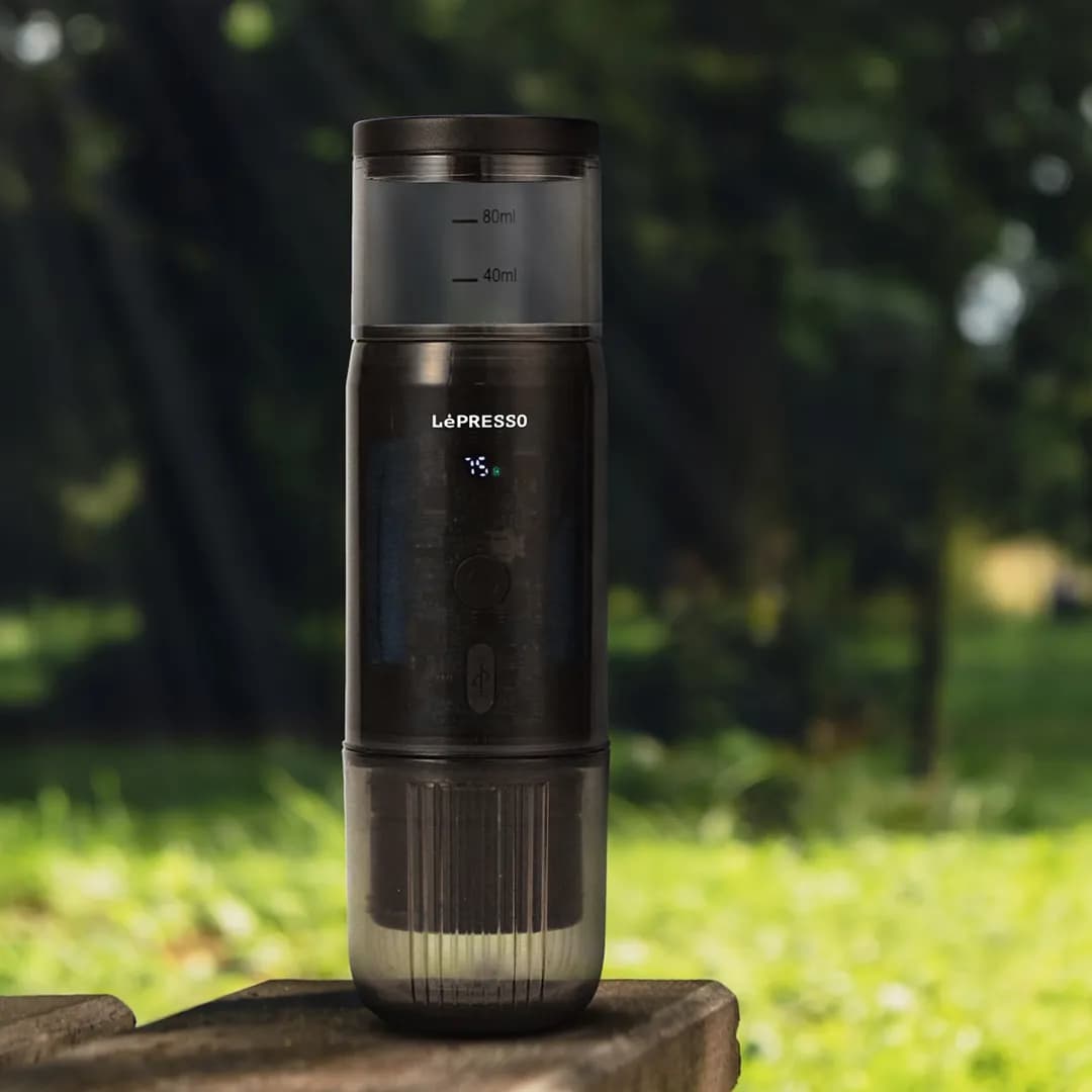 قهوه ساز شارژی سرد و گرم مسافرتی لپرسو LePresso Portable Mini Espresso Machine with Travel Pouch LPCFFM0031 — تصویر ۱۰