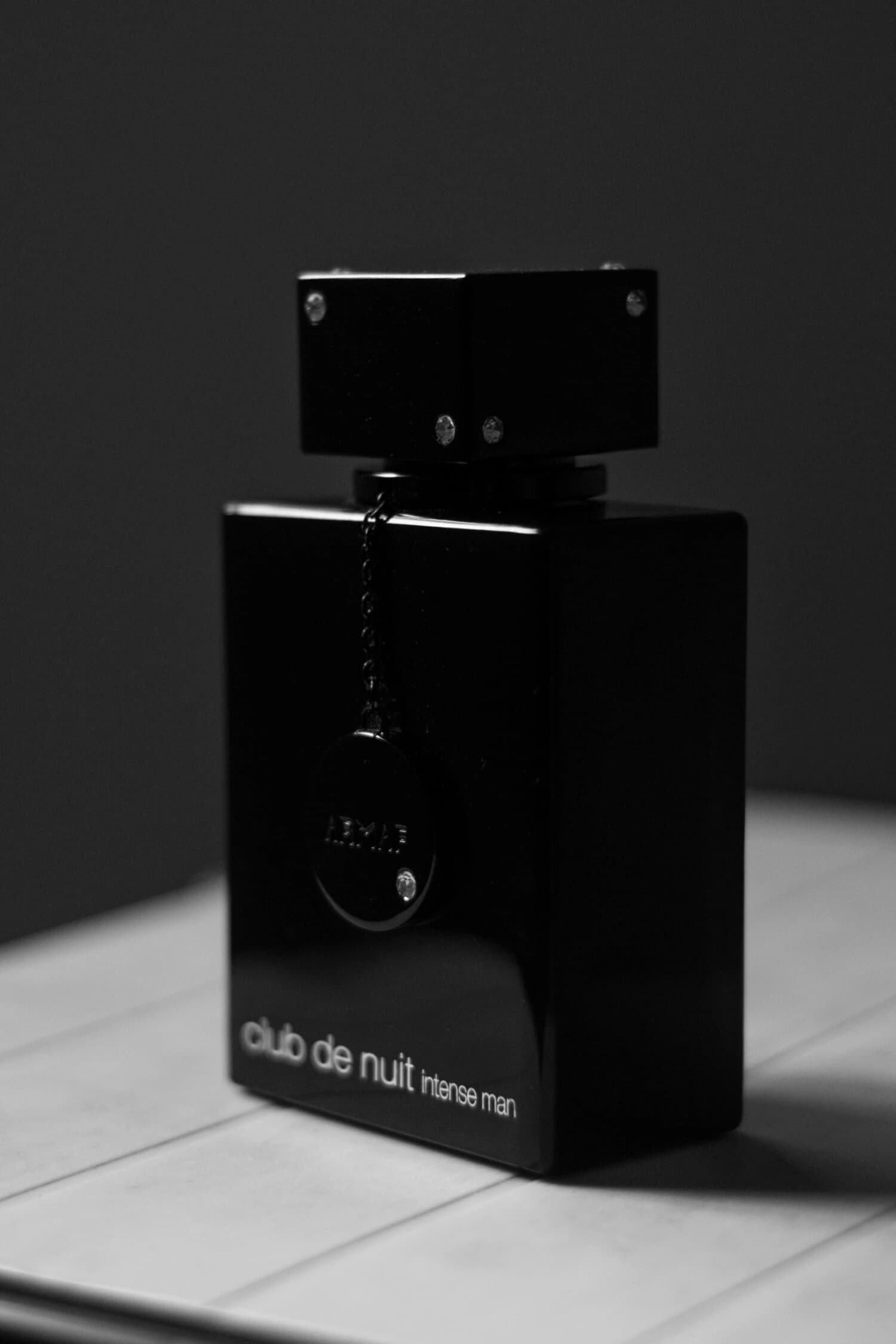 عطر ادکلن آرماف کلاب د نویت اینتنس پارفوم مردانه | ARMAF / ARMAF Club De Nuit Intense Man PARFUM 150ML — تصویر ۹