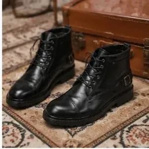 کفش نیم بوت اسپرت مردانه مدل لیون چرم صنعتی رنگ مشکی — تصویر ۱۲