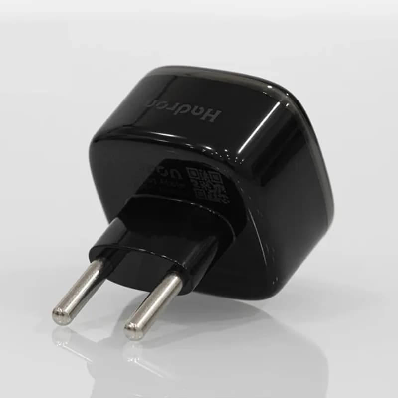 مبدل برق 3 به 2 هادرون مدل Hadron A10E-1 – مشکی — تصویر ۳