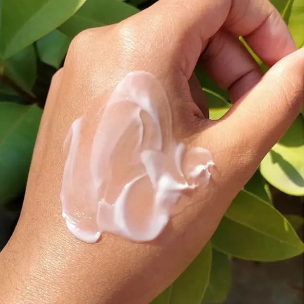 آبرسان سیمپل مدل Light پوست چرب 125 میلی لیتر — تصویر ۸