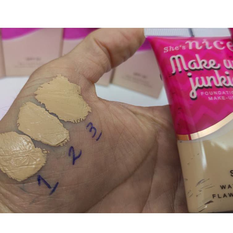کرم پودر تیوپی نایس nice مدل Make up junkie شماره 103 تیره — تصویر ۴