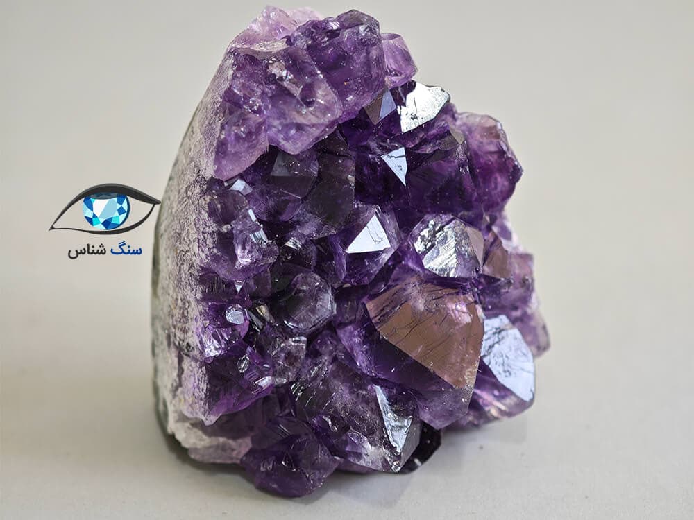 راف آمیتیست طبیعی 67 گرم — تصویر ۵