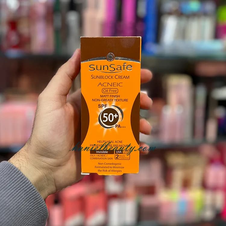 کرم ضد آفتاب سان سیف مدل Invisible SPF50 بی رنگ مخصوص پوست چرب — تصویر ۴