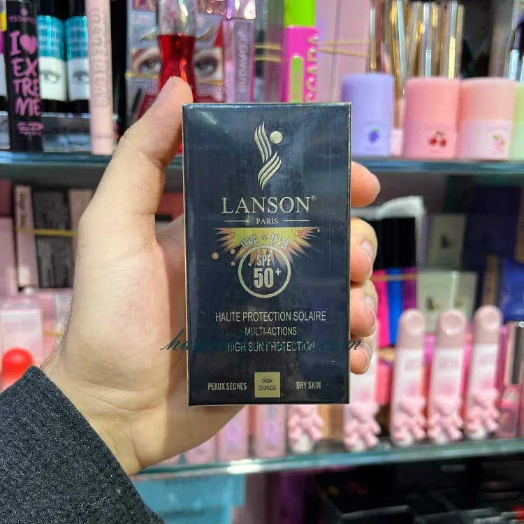 کرم ضد آفتاب SPF 50 چندمنظوره مناسب پوست خشک با خاصیت ضد چروک — تصویر ۵