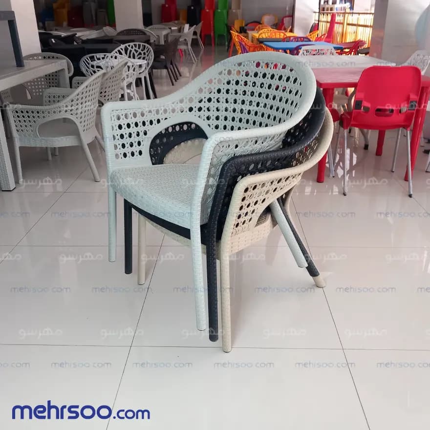 میز و صندلی چاشت طرح خاتم — تصویر ۲
