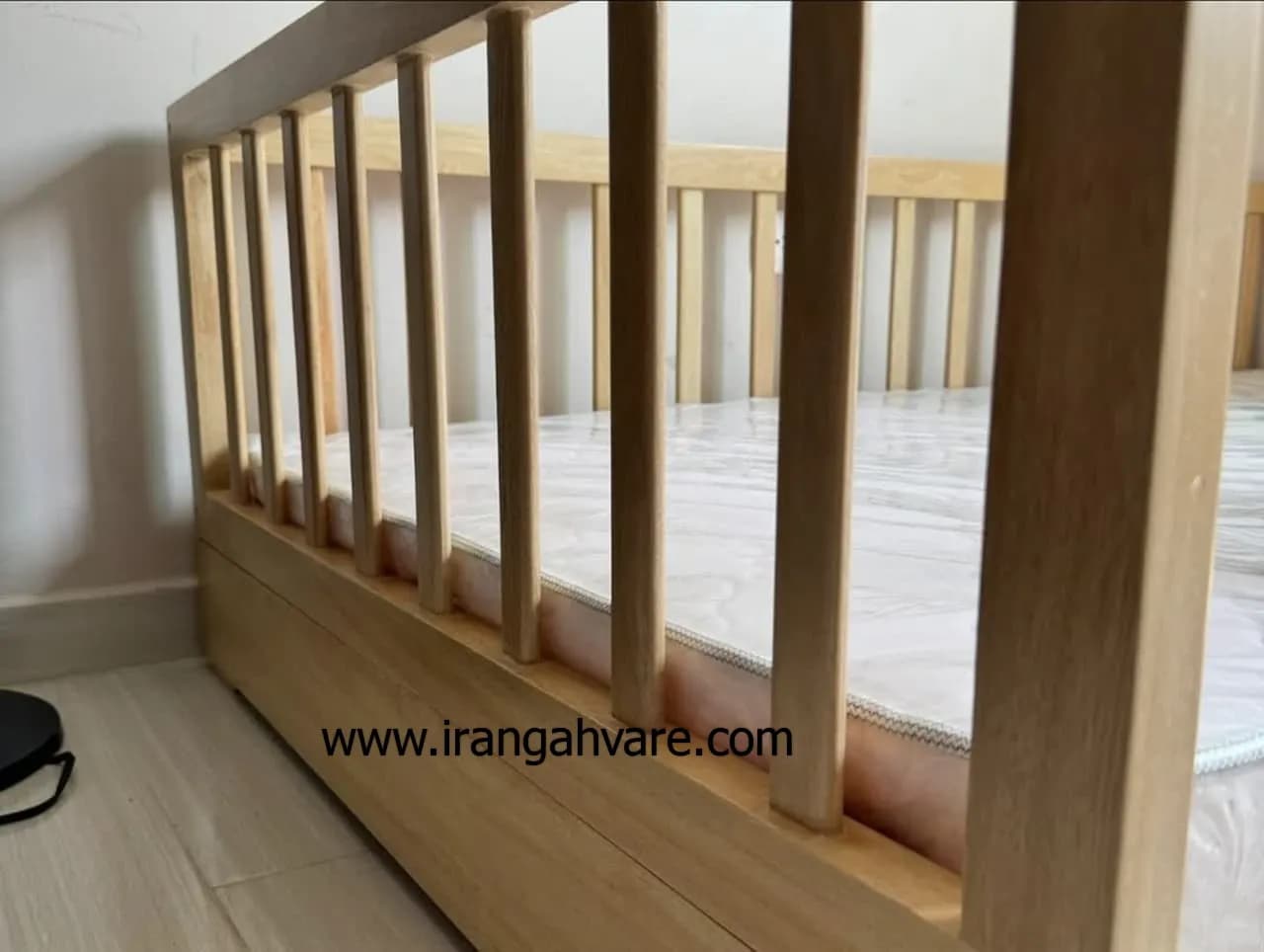 تخت مونته سورى نرده مستطيل — تصویر ۱۰