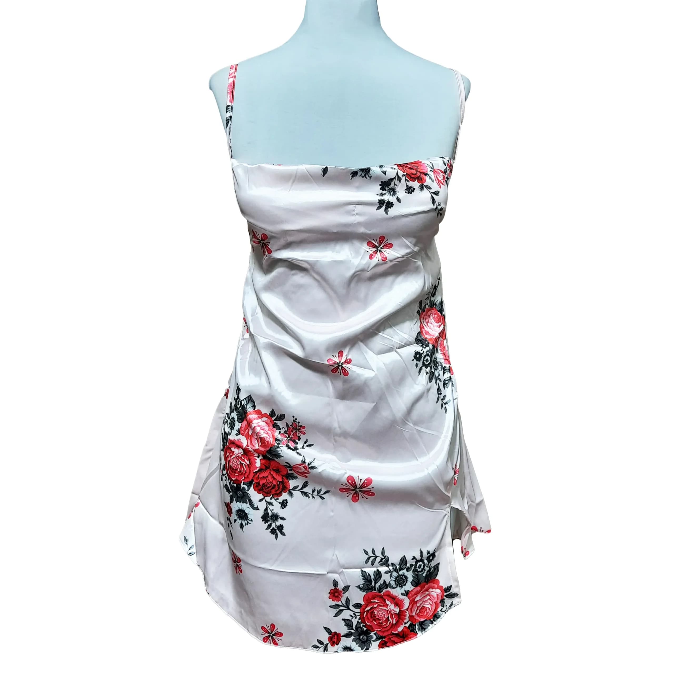 لباس خواب ساتن کنار باز یقه دراپه Queen کد Q2028 — تصویر ۵