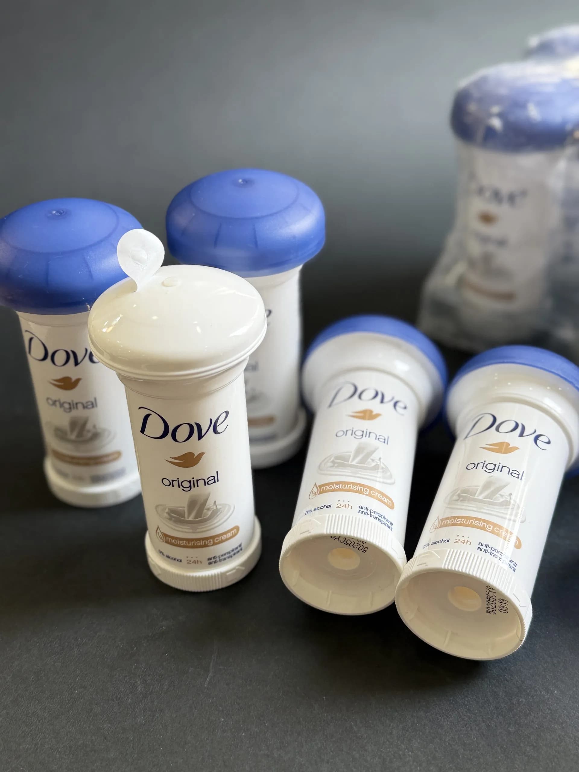 مام ضد تعریق قارچی داو (DOVE) 50 میل — تصویر ۲