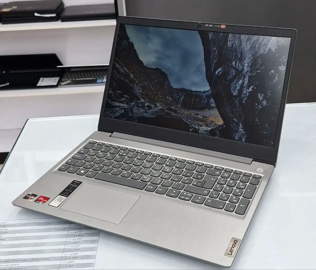 لپ تاپ استوک لنوو مدل Lenovo IdeaPad 3