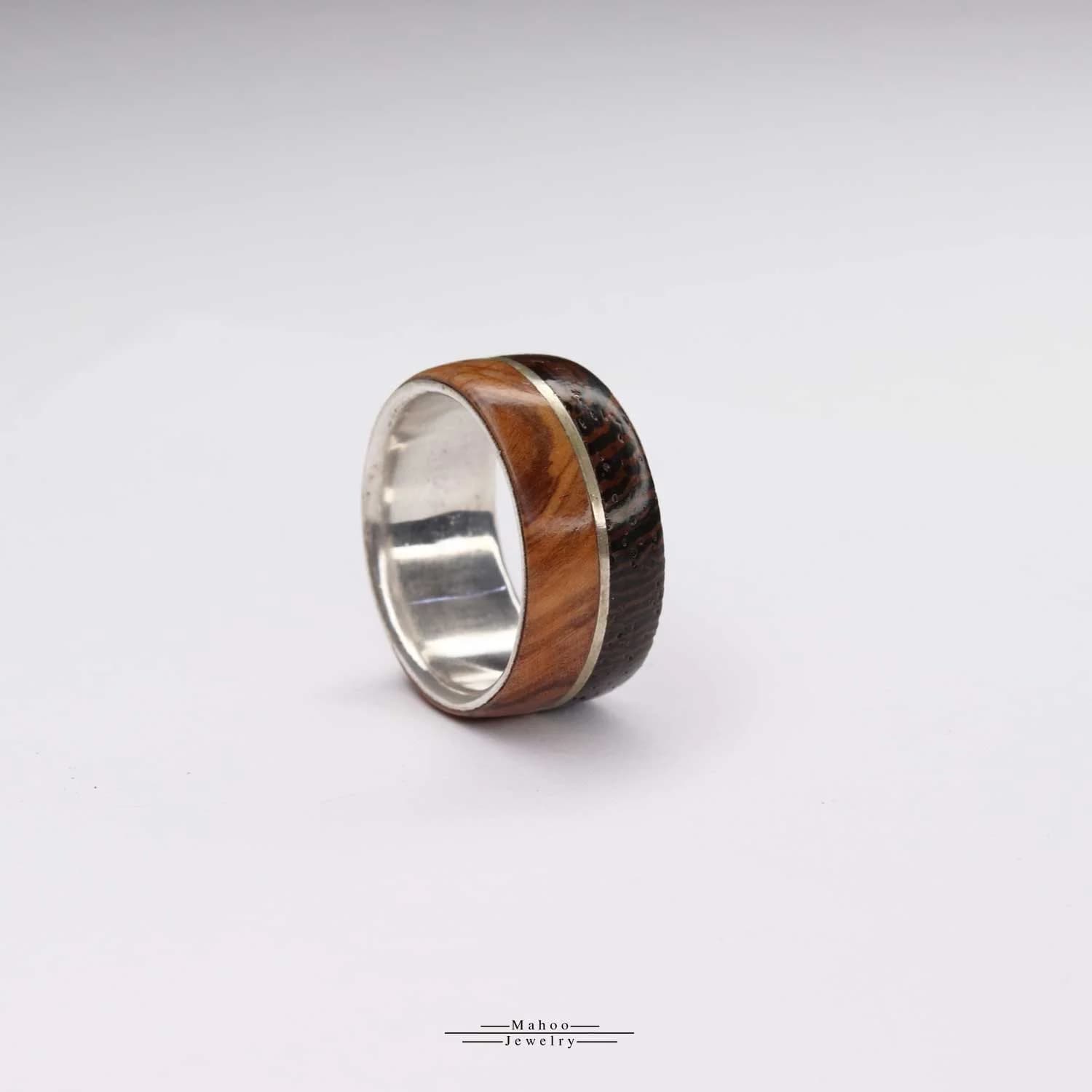 انگشتر نقره و چوب زیتون و ونگه مدل R0143 — تصویر ۵
