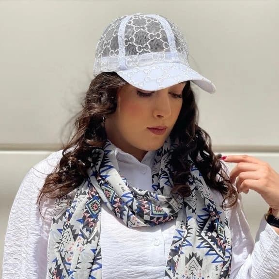کلاه بیسبالی توری گوچی — تصویر ۵