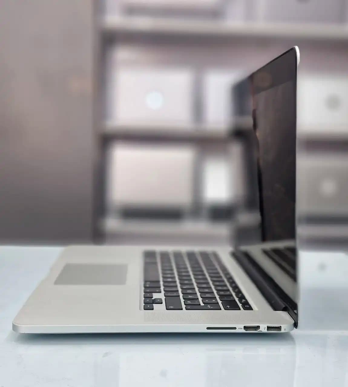 لپ تاپ استوک اپل مک بوک پرو مدل APPLE MacBook Pro 10.1 A1398 — تصویر ۶