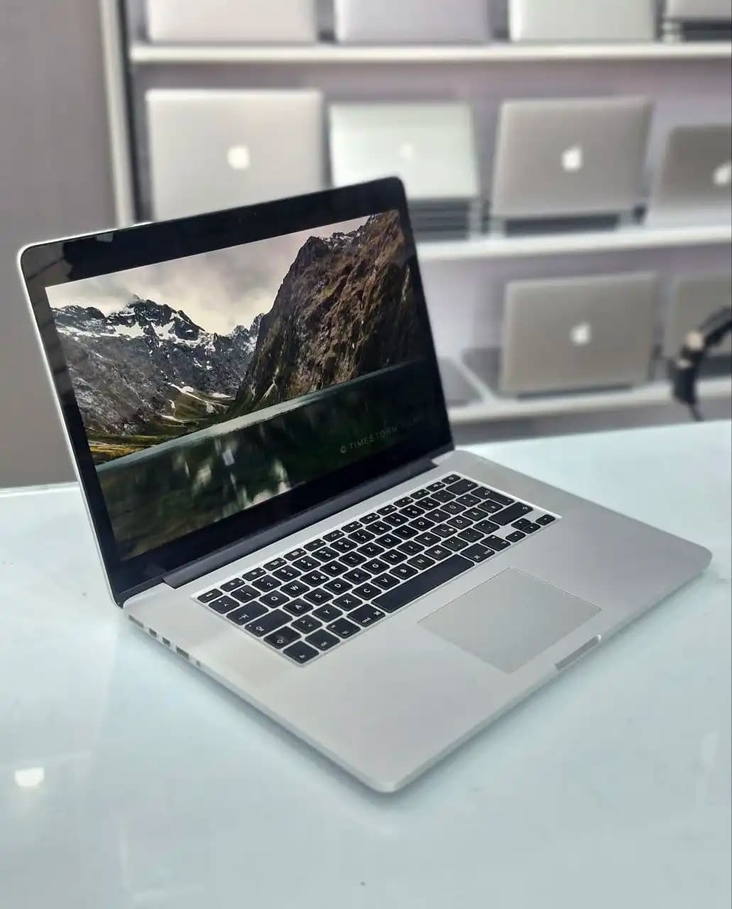 لپ تاپ استوک اپل مک بوک پرو مدل APPLE MacBook Pro 10.1 A1398 — تصویر ۵
