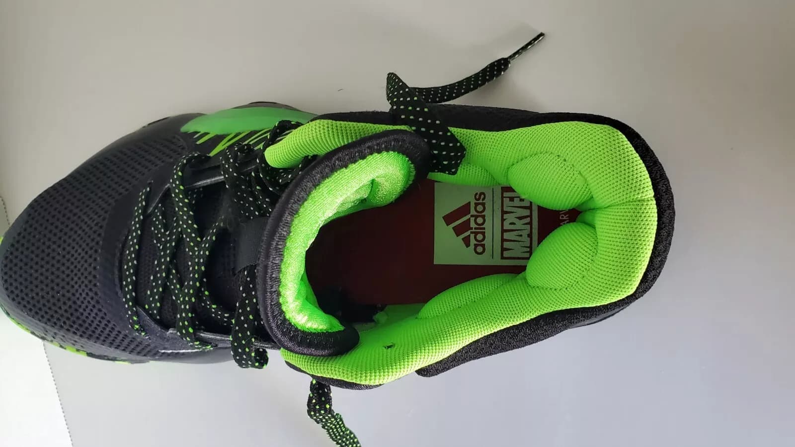 کتونی اوجینال آدیداس مارولAdidas Marvel — تصویر ۱۱
