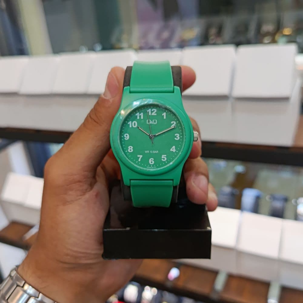 ساعت مچی یونیسکس کیو اند کیو مدل G22A-021VY — تصویر ۶