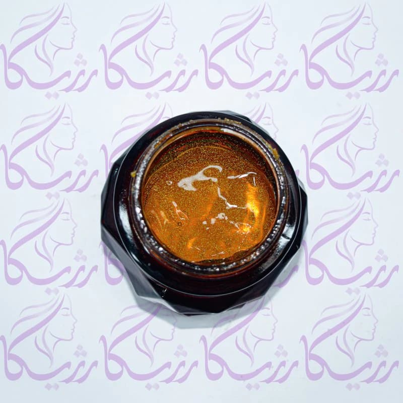 ژل لایهبردار صورت کریستال یخی خاویار کاج — تصویر ۸