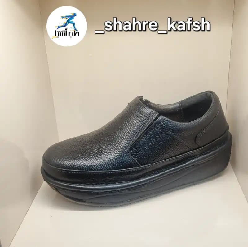 کفش طبی خارپاشنه مردانه چر م طبیعی مدل :تیها — تصویر ۲