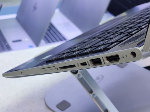 لپ تاپ 14 اینچی اچ پی مدل Pavilion X360 14-Co0098tu I5-8250u 8GB 256SSD Touch — تصویر ۶