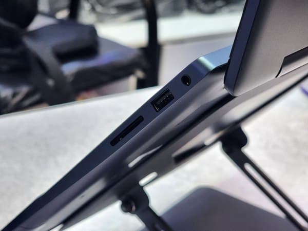 لپ تاپ 16 اینچی دل مدل Inspiron 16 7630 I7-1360p 16GB 1TB SSD VGA MX550 2GB — تصویر ۴