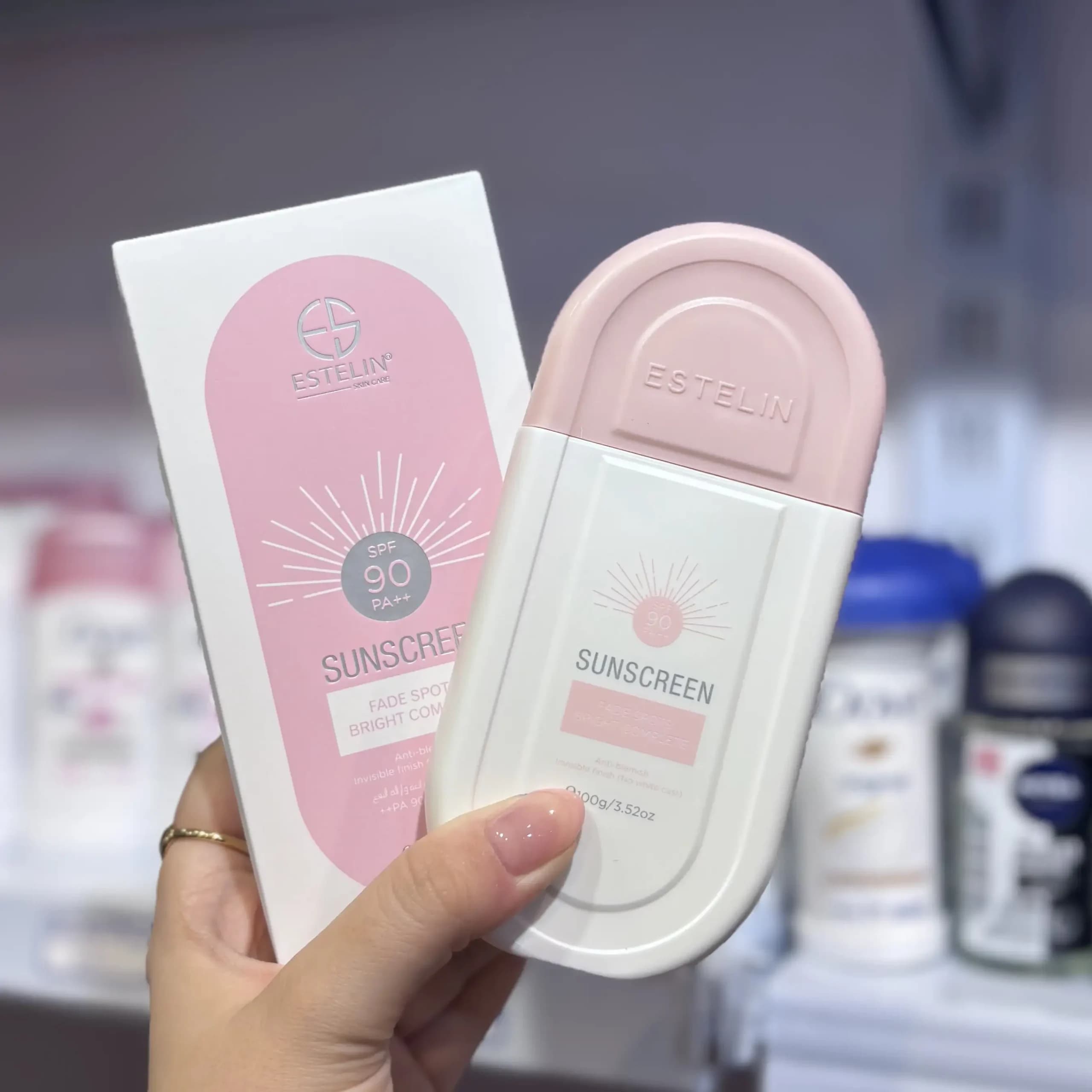 کرم ضد آفتاب بیرنگ صورت استیلن SPF 90 مدل ضد لک مناسب برای انواع پوست وزن 100 گرم (اصل) — تصویر ۲